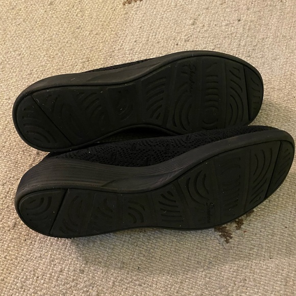 Skechers memory foam flats size 10 - Picture 5 of 5